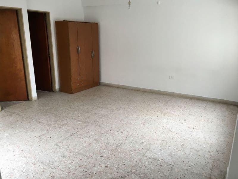 58 e/ 17 y 18 1100 - Predovan Propiedades — foto 2