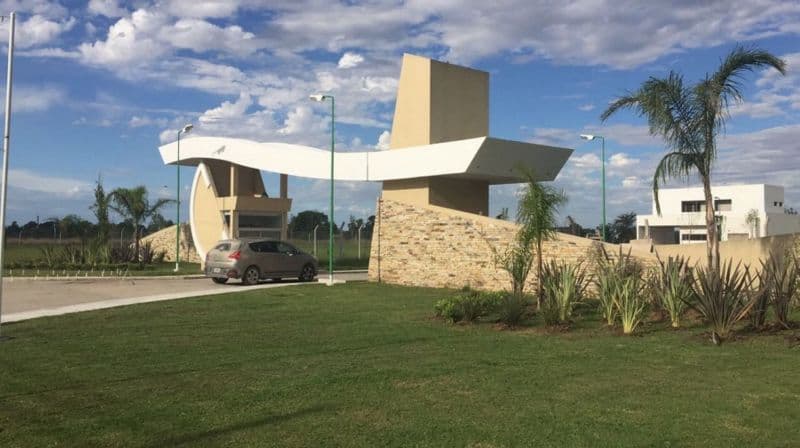 467 e/ 138 y 142 - Predovan Propiedades — foto 3