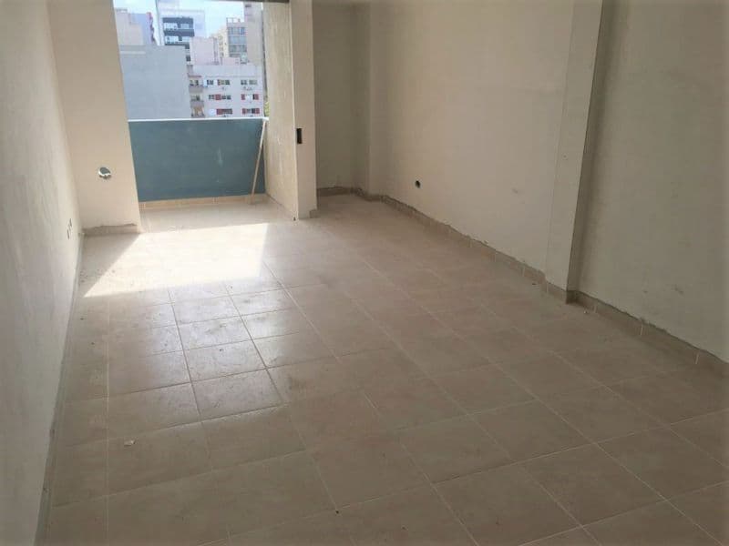 62 e/ 13 y 14 900 - Predovan Propiedades — foto 3