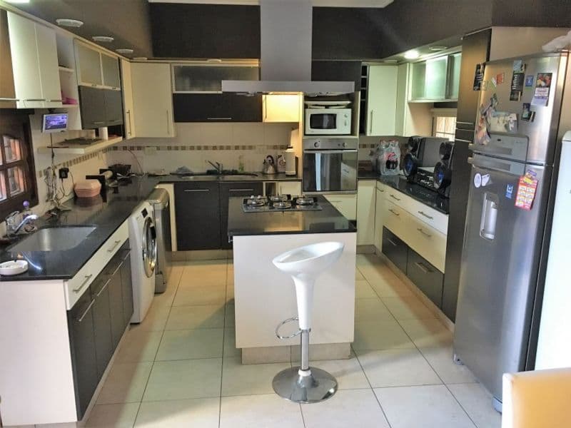 62 e/ 135 y 136 2000 - Predovan Propiedades — foto 4
