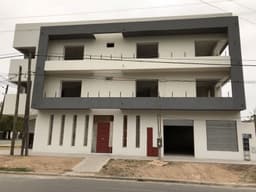 42 entre 137 y 138 2100 - Predovan Propiedades