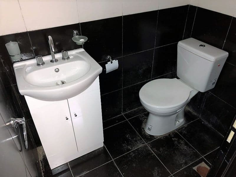 72 e/ 1 y 2 300 - Predovan Propiedades — foto 6