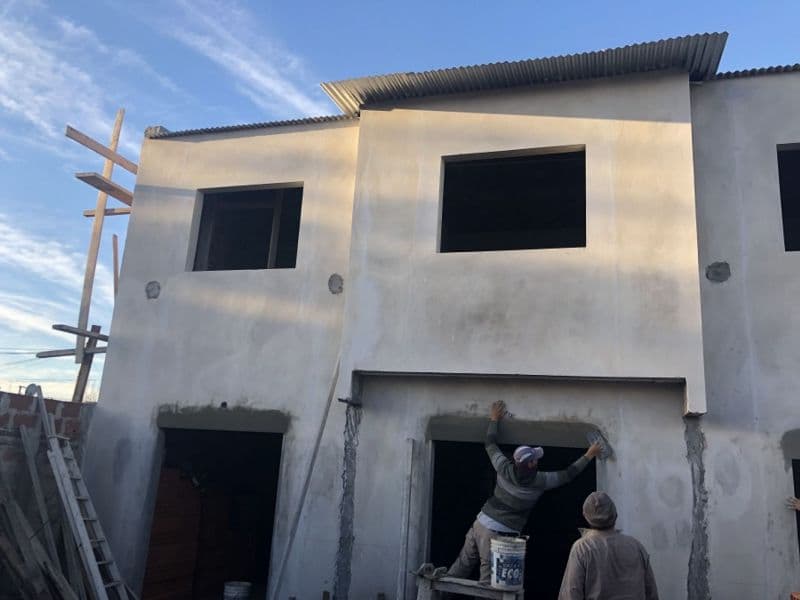 139 e/ 49 y 50 - Predovan Propiedades — foto 2