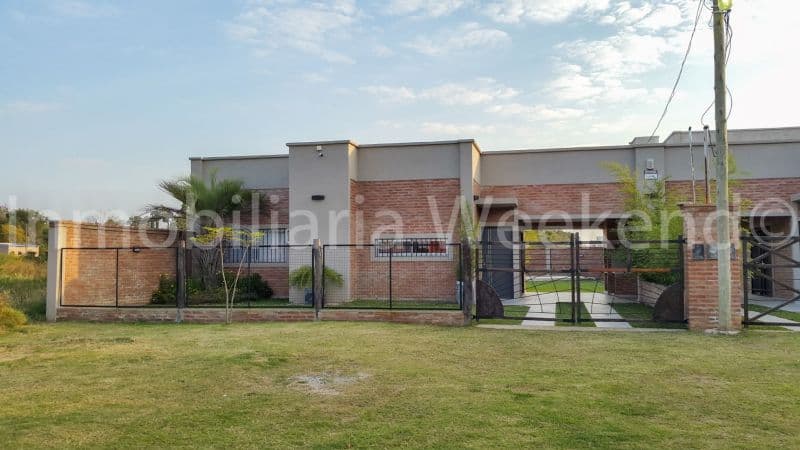Transito Arce casi Benjamin de la Vega - Weekend Inmobiliaria — foto 2