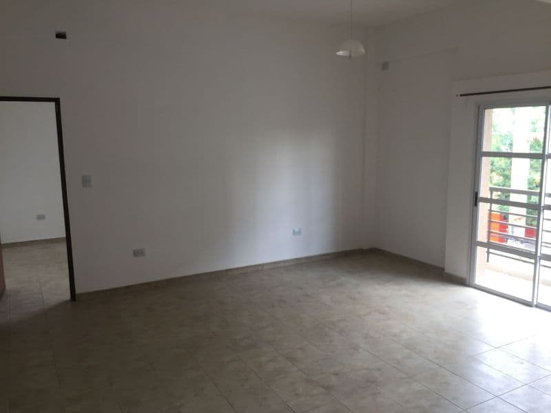 Peron 600 - Curto Propiedades — foto 2