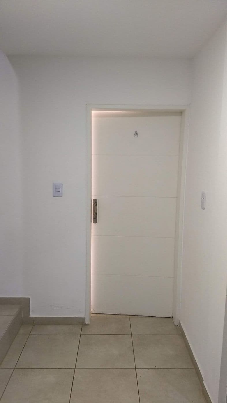 LISANDRO DE LA TORRE 3200 - Sarricchio Bienes Raíces — foto 1