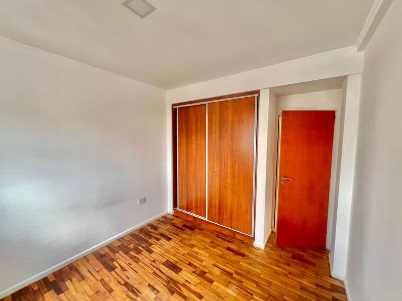 LISANDRO DE LA TORRE 3200 - Sarricchio Bienes Raíces — foto 12