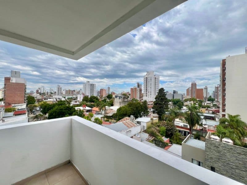 LISANDRO DE LA TORRE 3200 - Sarricchio Bienes Raíces — foto 10