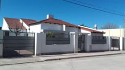 En Venta - Casa en Guemes 1400 - Inmobiliaria Zucco