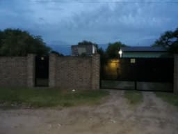 En Venta Casa a estrenar + casa a remodelar - Oportunidad - Bv. Oroño S/N - Coronda - Inmobiliaria Zucco