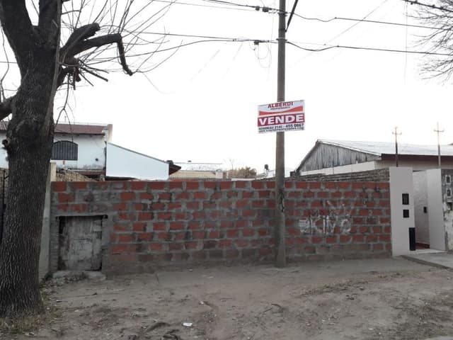 VALENTIN GOMEZ 4100 - Alberdi Propiedades