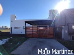 Familia 148 - Majo Martinez Negocios Inmobiliarios