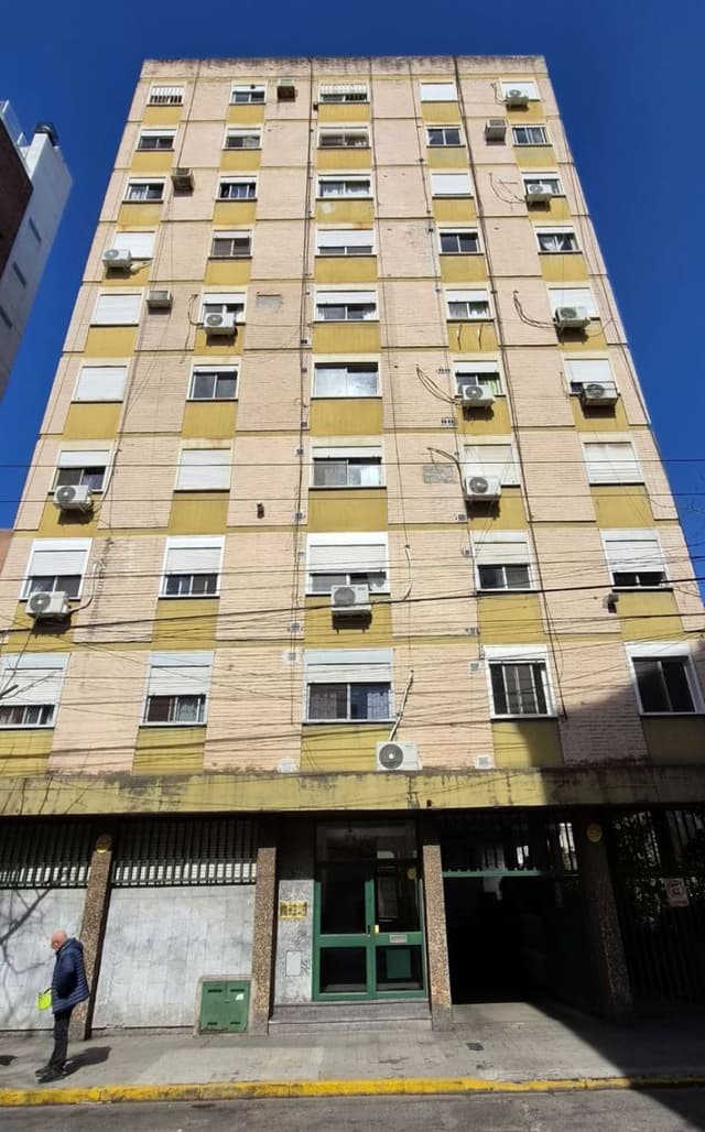 MENDOZA 400 - Angueira Miranda Propiedades