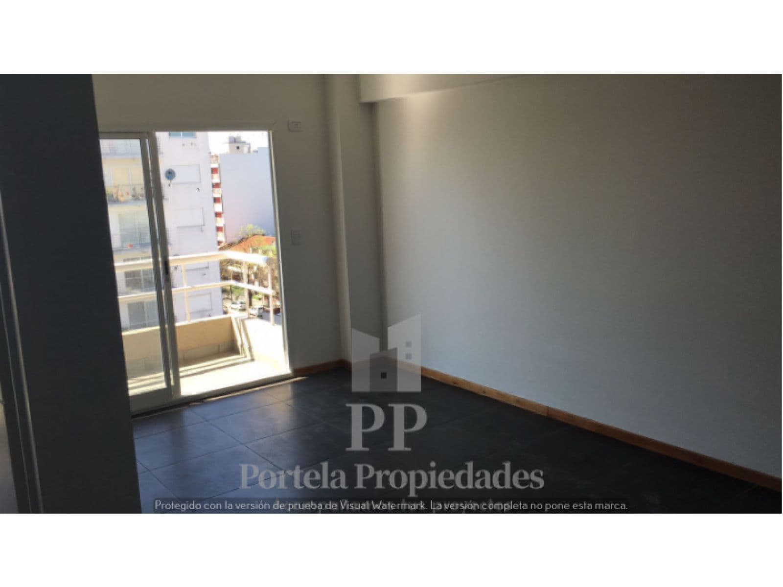 DEPTO DE 2 AMBIENTES EN CENTRO DE MORON — foto 4