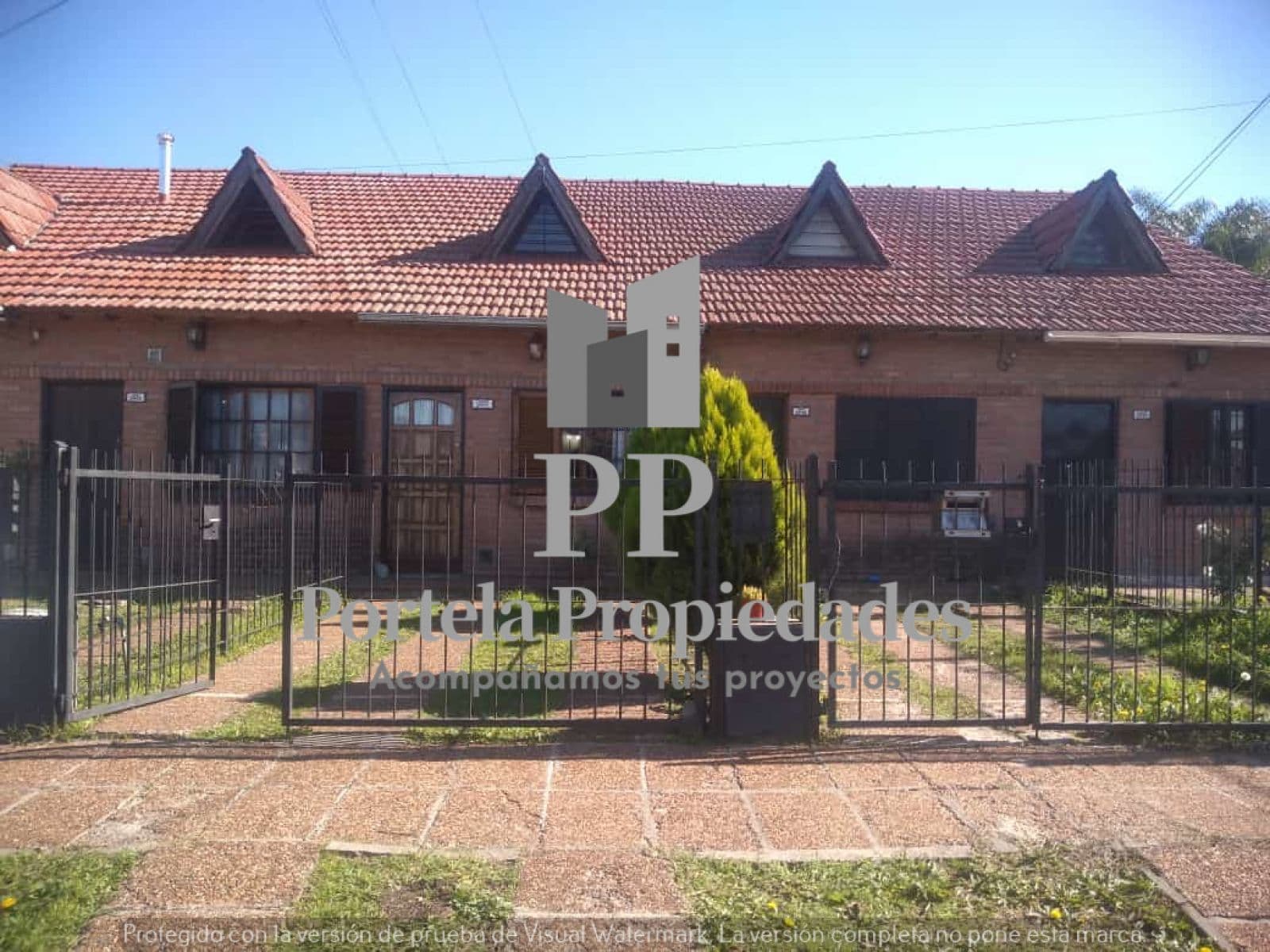 DUPLEX TIPO PH EN CASTELAR NORTE — foto 1