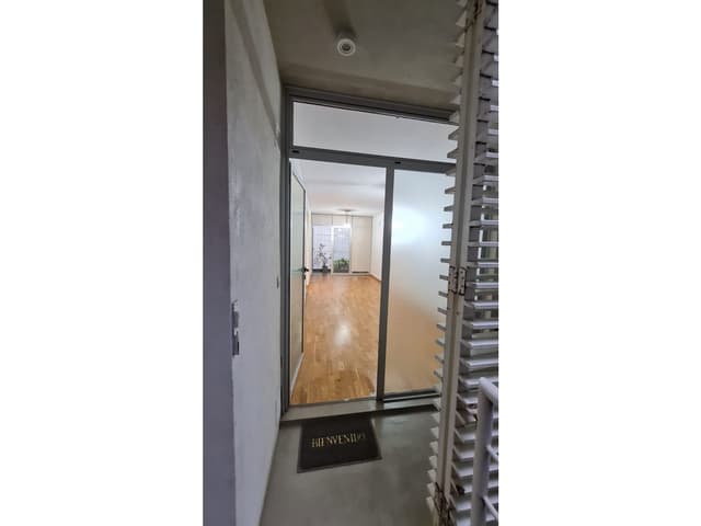PICHINCHA. ALQUILO ALVEAR 126 BIS.DEPTO 1 DORM. PB CON PATIO