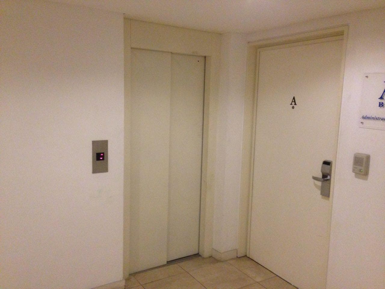 VENTA OFICINA CENTRICA — foto 15