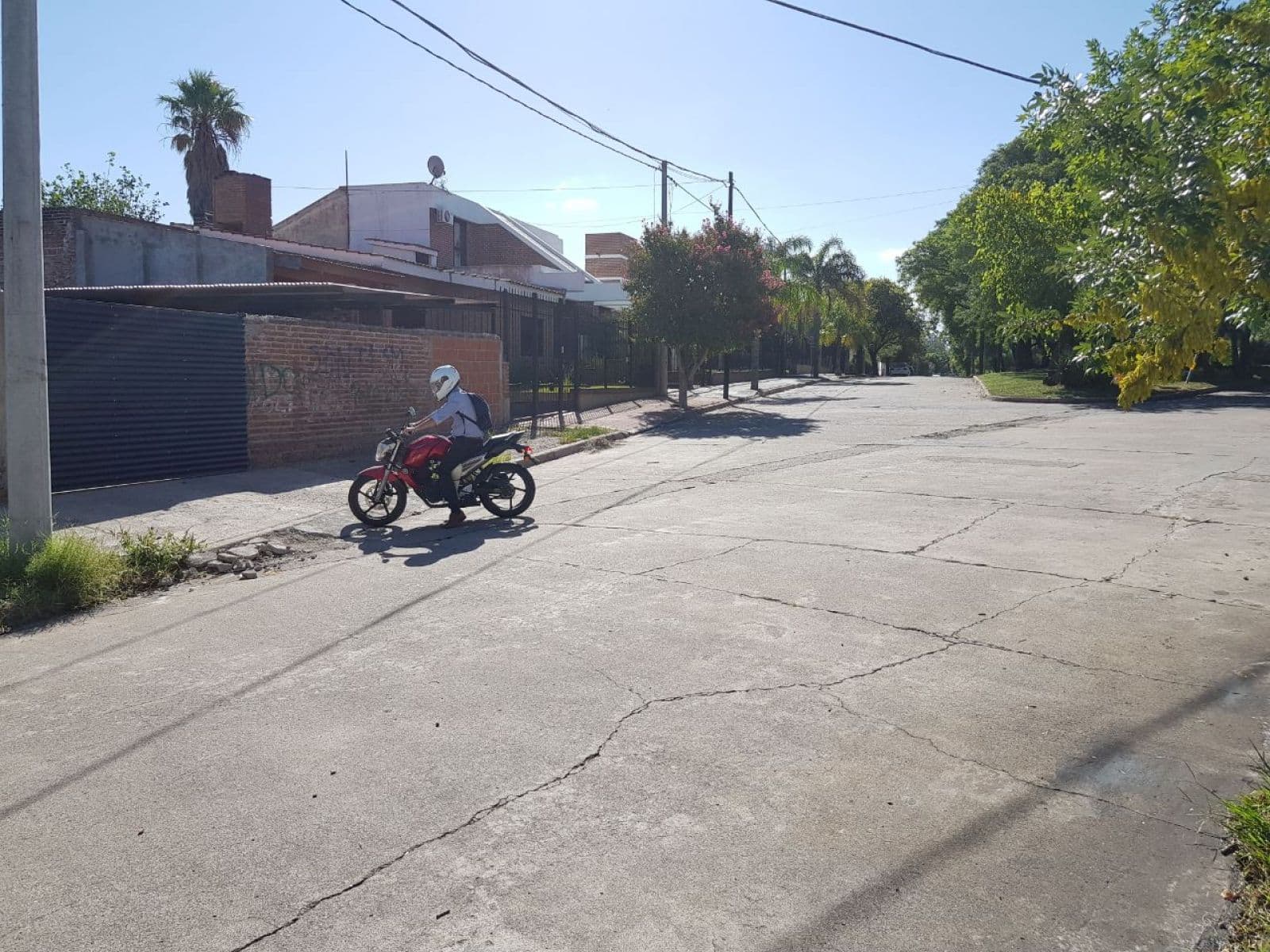 SAN MARTIN (LOMAS) A METROS MONSEÑOR PABLO CABRERA TERRENO EN VENTA APTO EDIFICIO — foto 5