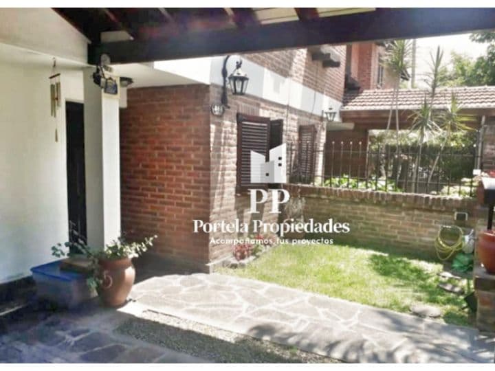 DUPLEX 4 AMBIENTES ZONA CÉNTRICA MORON — foto 2