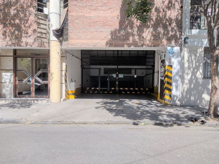 Paraguay 427 | Cochera con facilidades de pago — foto 1