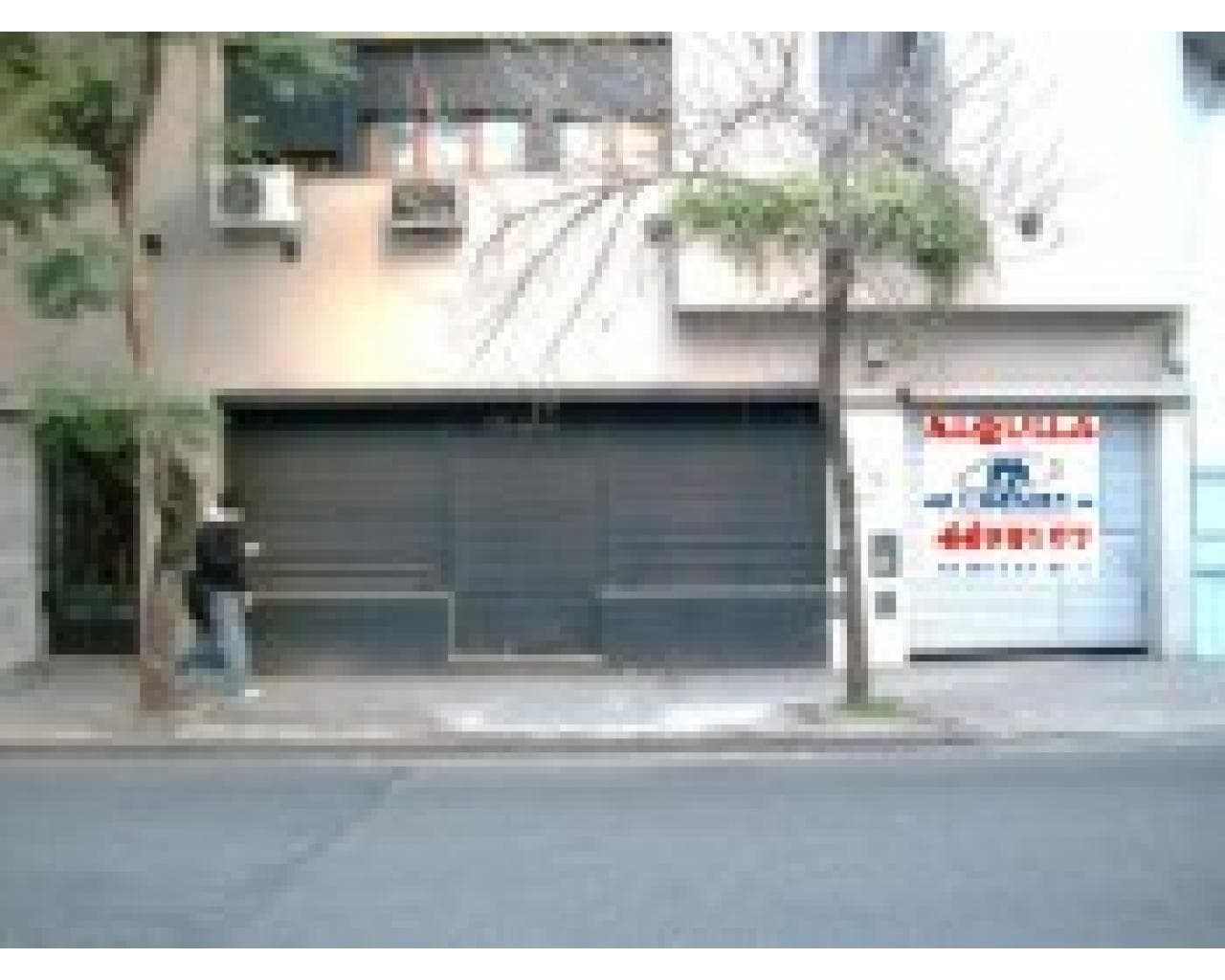EXCELENTE LOCAL CON GALPON — foto 2