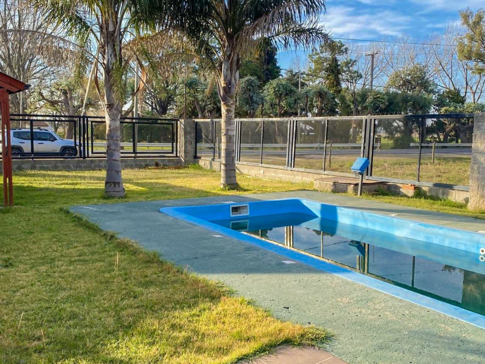 VENTA CASA SOBRE RUTA IBARLUCEA CON PISCINA — foto 3