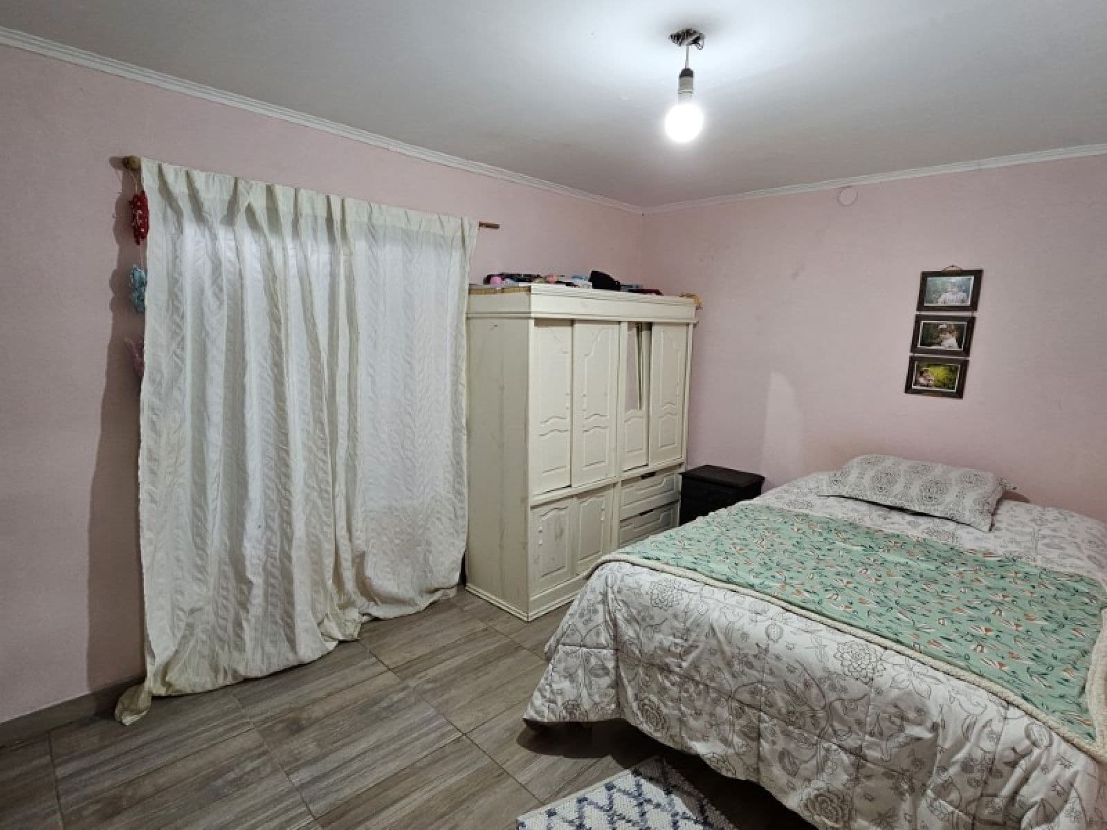 Casa de dos dormitorios, de pasillo. Larrea 828 — foto 8
