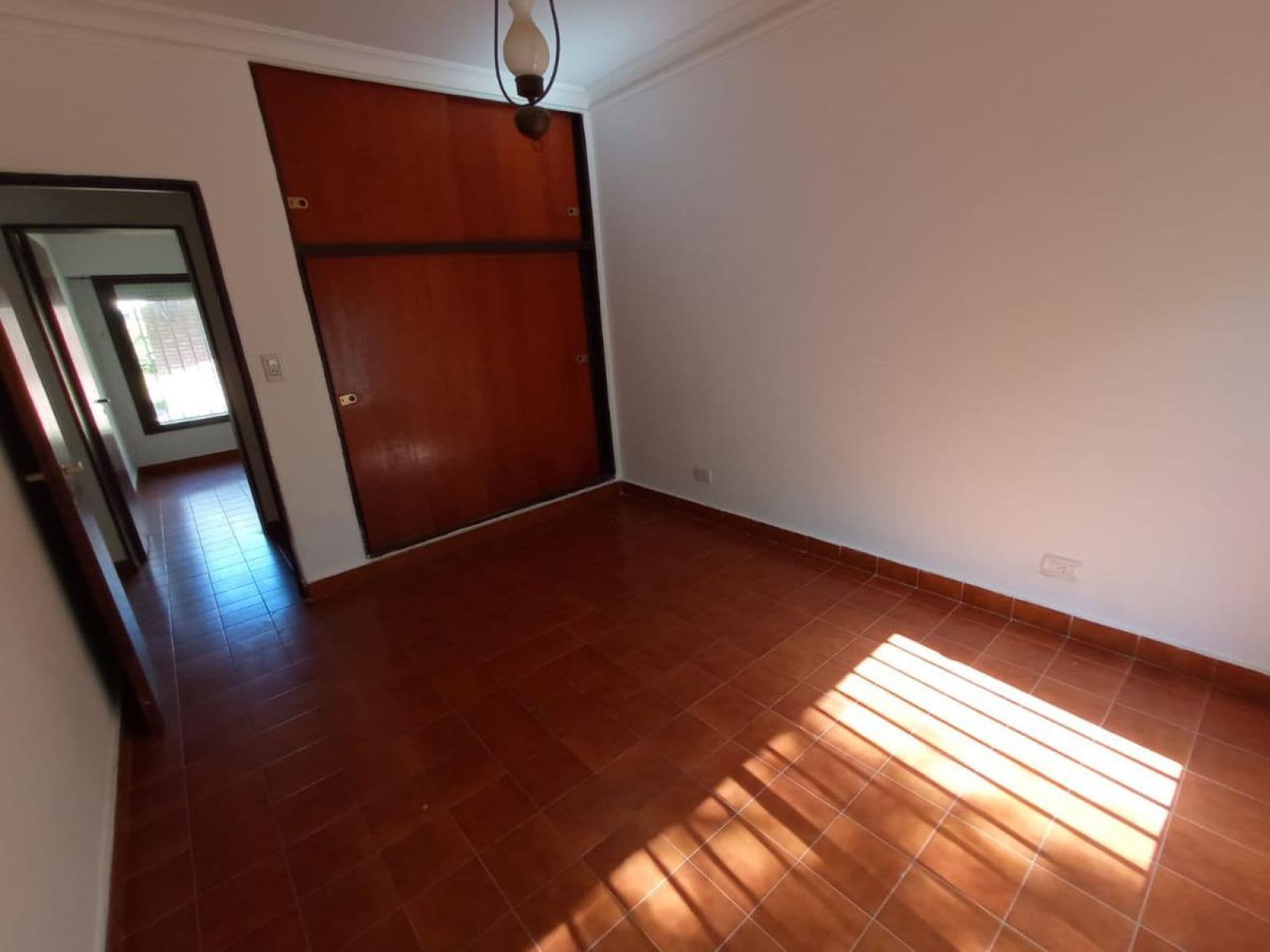 Casa tres dormitorios Funes — foto 6