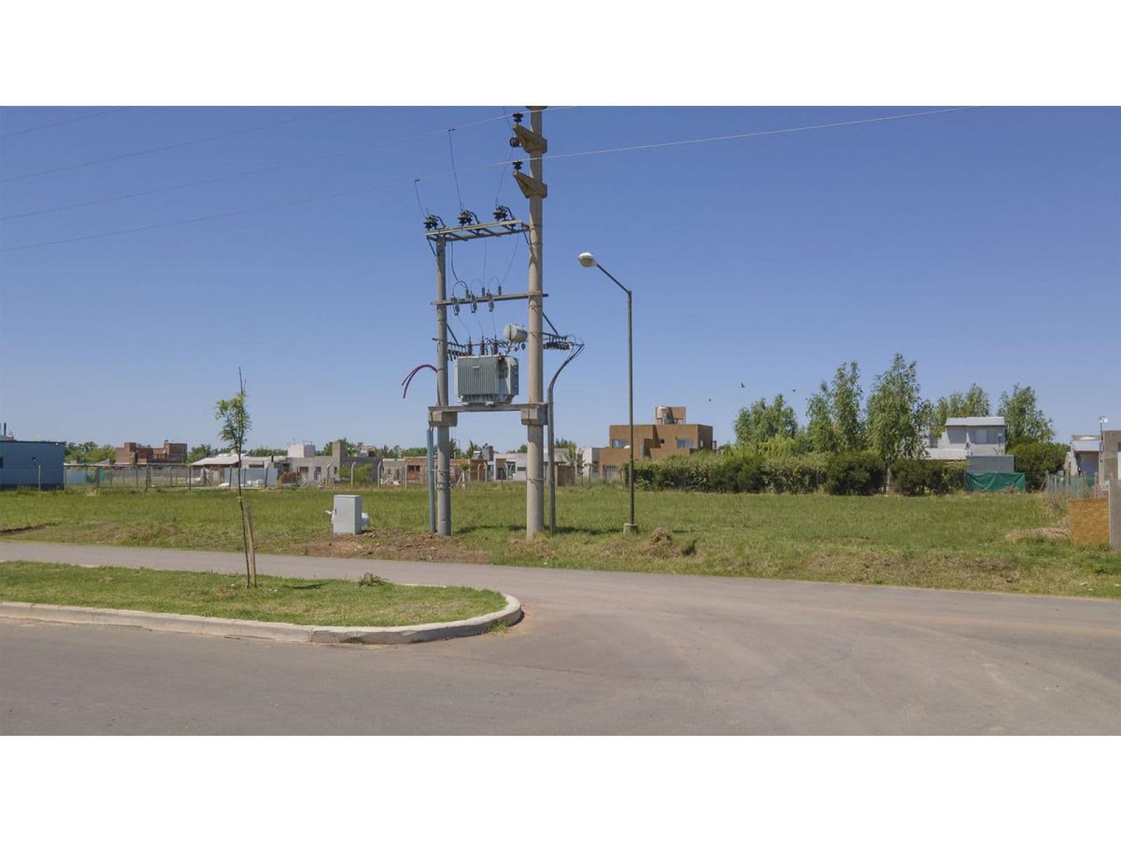 Lote Funes Norte sobre Obeid. — foto 6