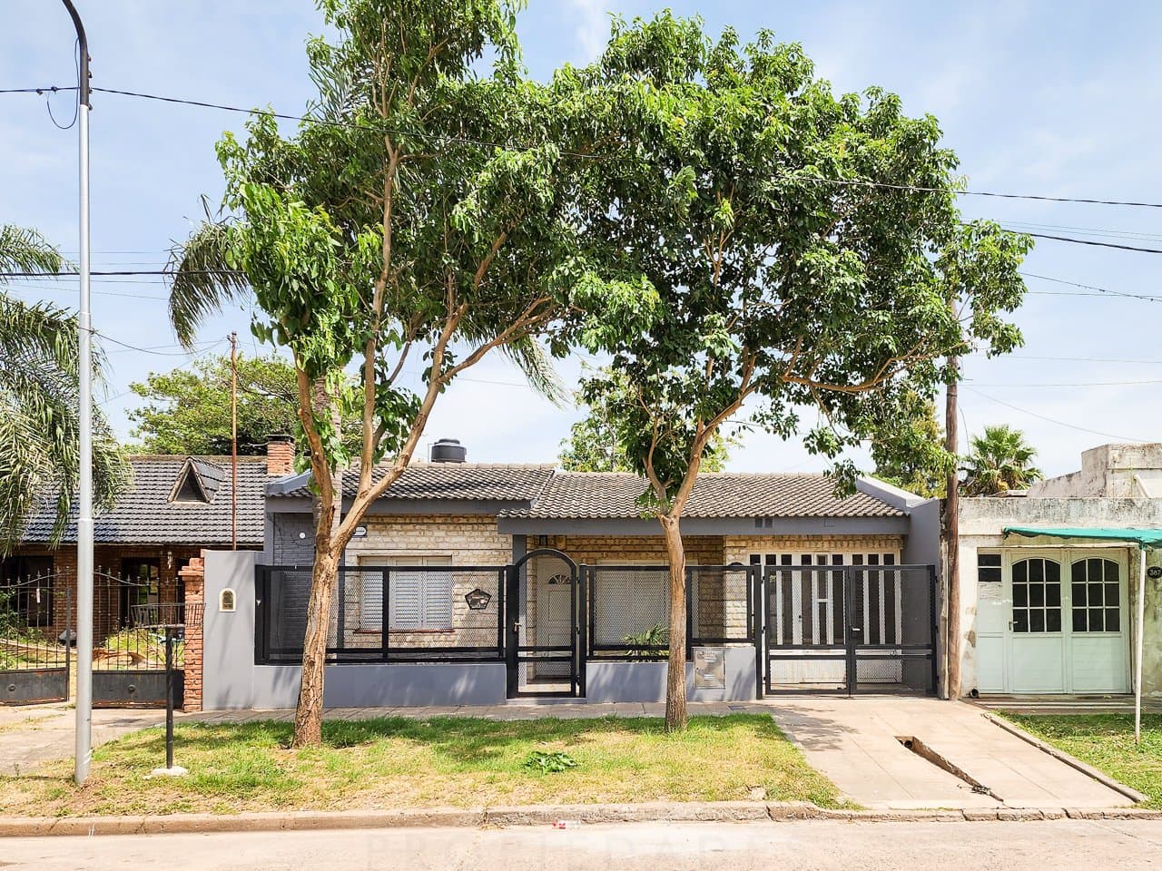 Casa 3 dormitorios - Colón al 300, San Lorenzo — foto 2