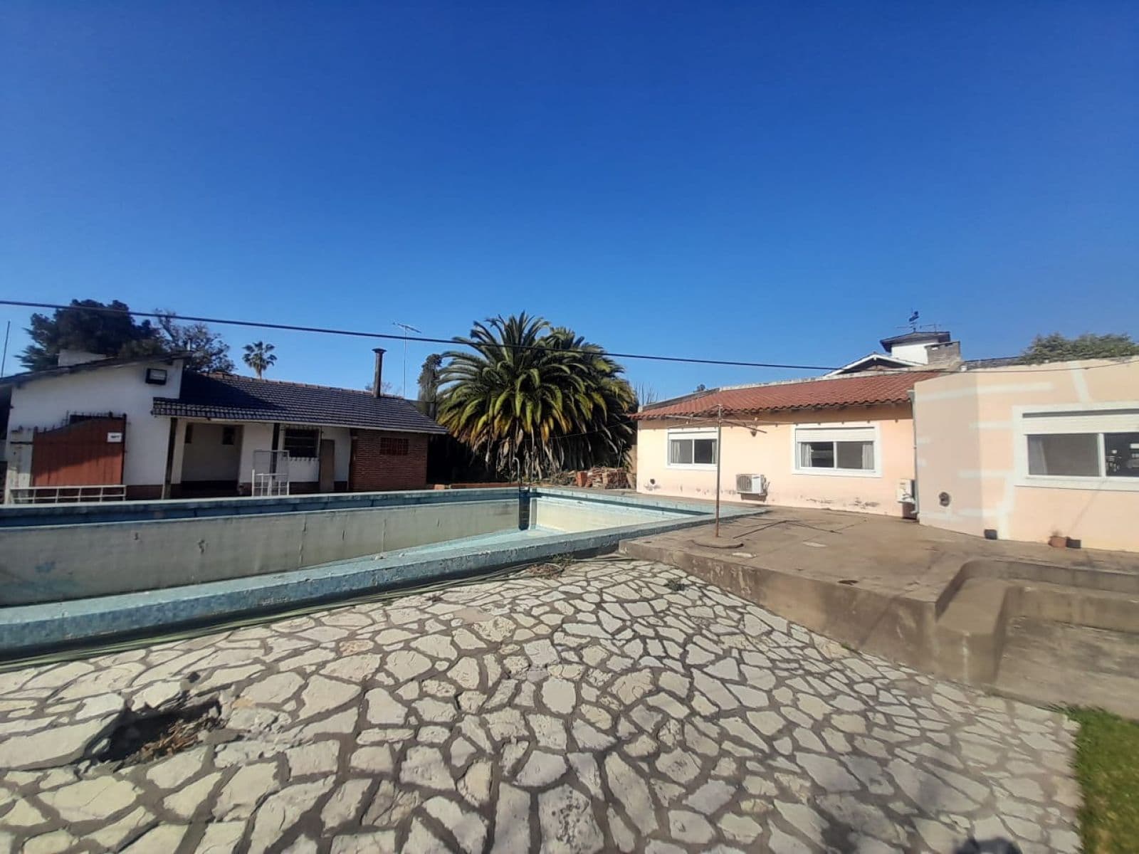 VENTA CASA 1660m²-2 prop/pileta/parq SAN MIGUEL — foto 3