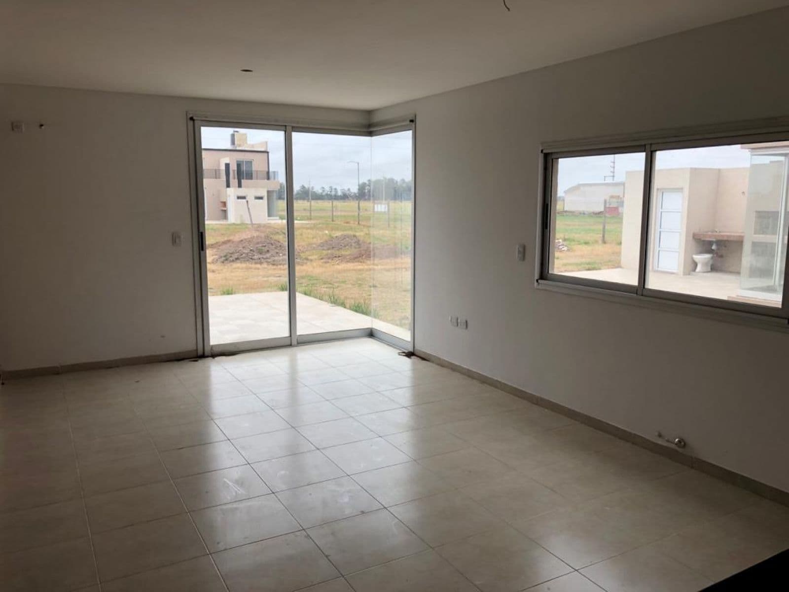 VENTA DUPLEX 2 DORMITORIOS FUNES NORTE — foto 7