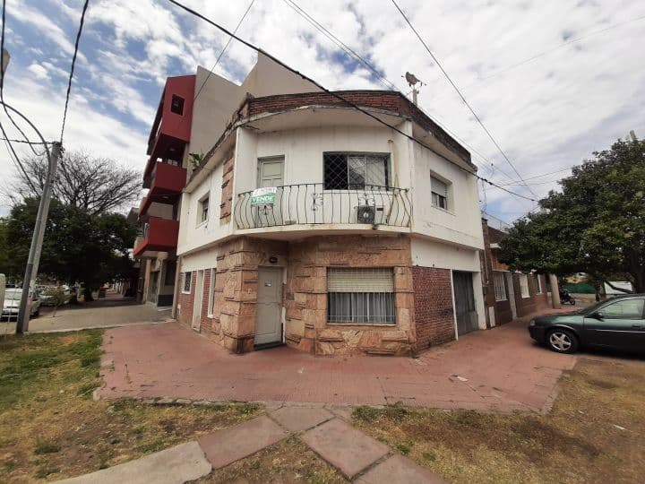 Venta casa 4 dorm B° General Paz — foto 1