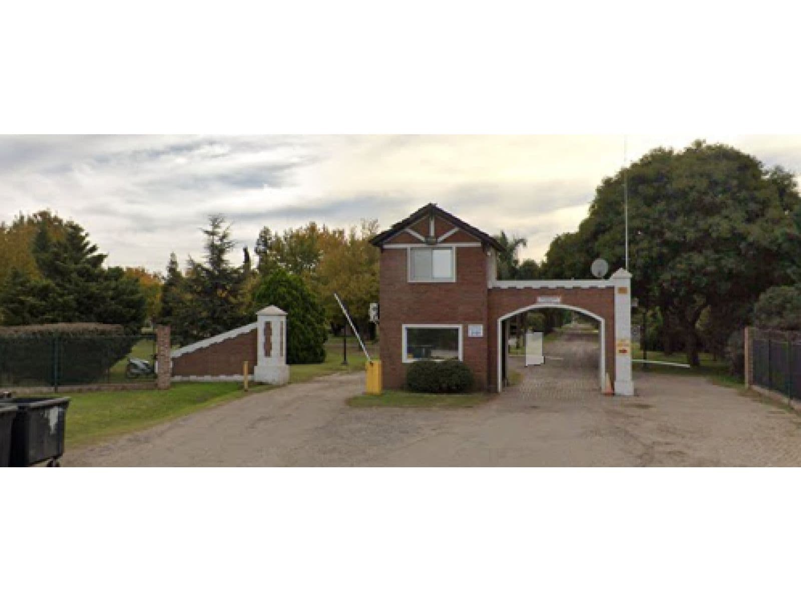 Venta. Importante terreno en Portal Del Sol — foto 1
