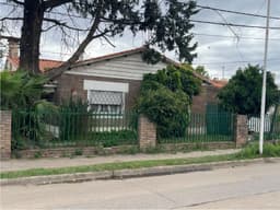 Rivadavia 110