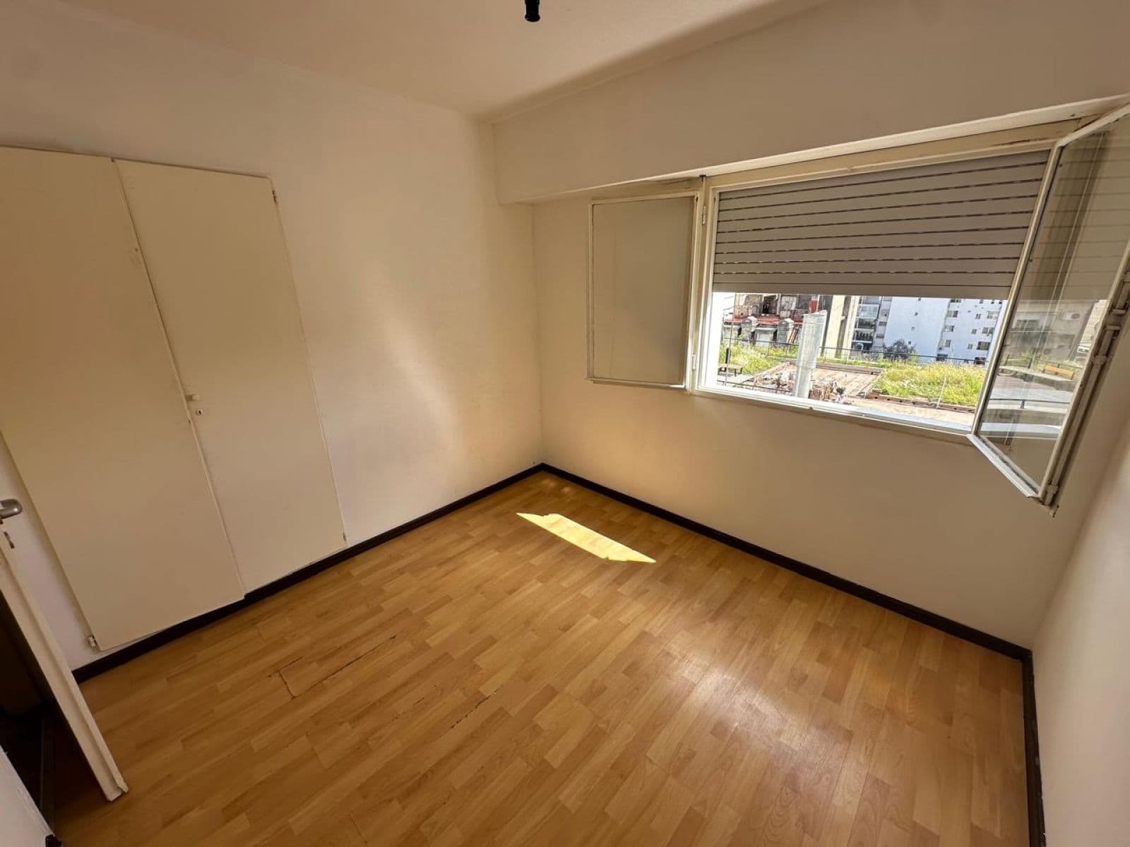 ALQUILER DEPARTAMENTO DOS DORMITORIOS CENTRO — foto 12
