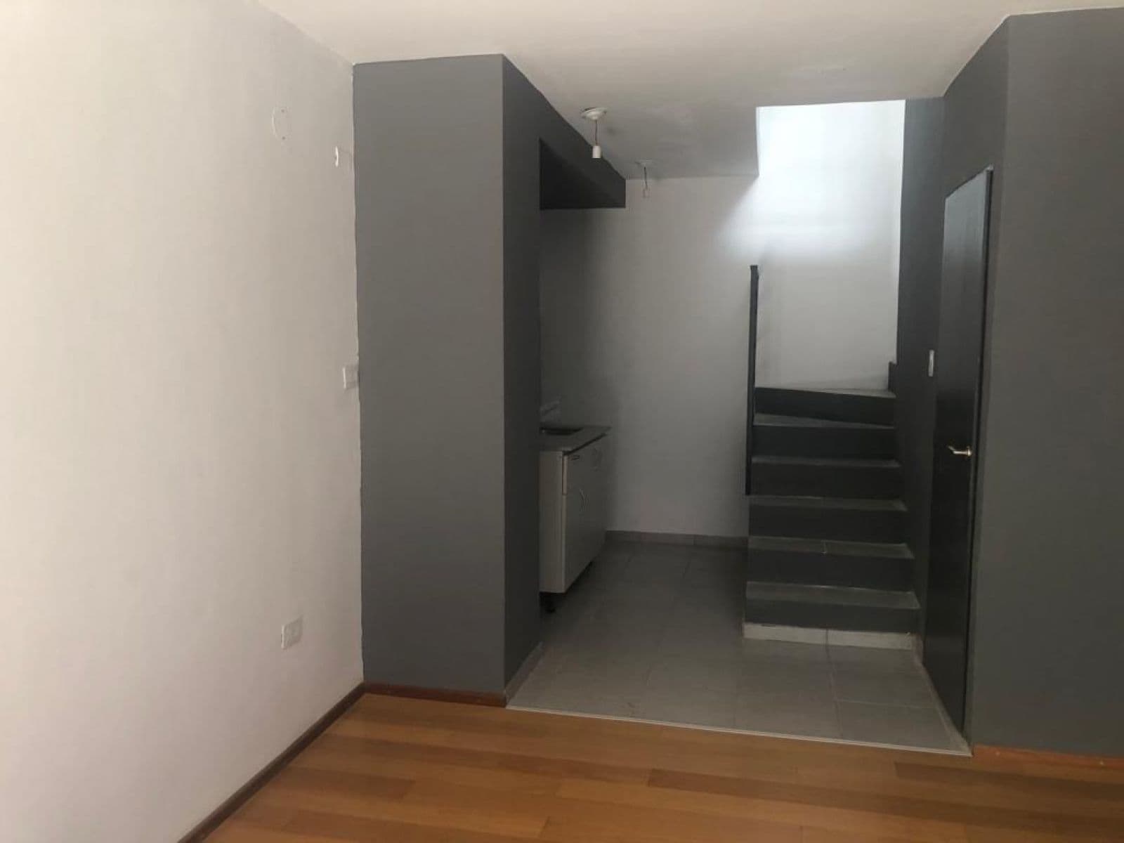 HERMOSO DUPLEX EN VENTA EN CUESTA COLORADA — foto 2