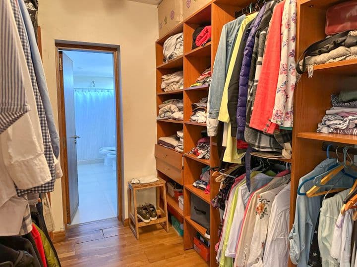 Casa 4 dormitorios en barrio San Marino — foto 15