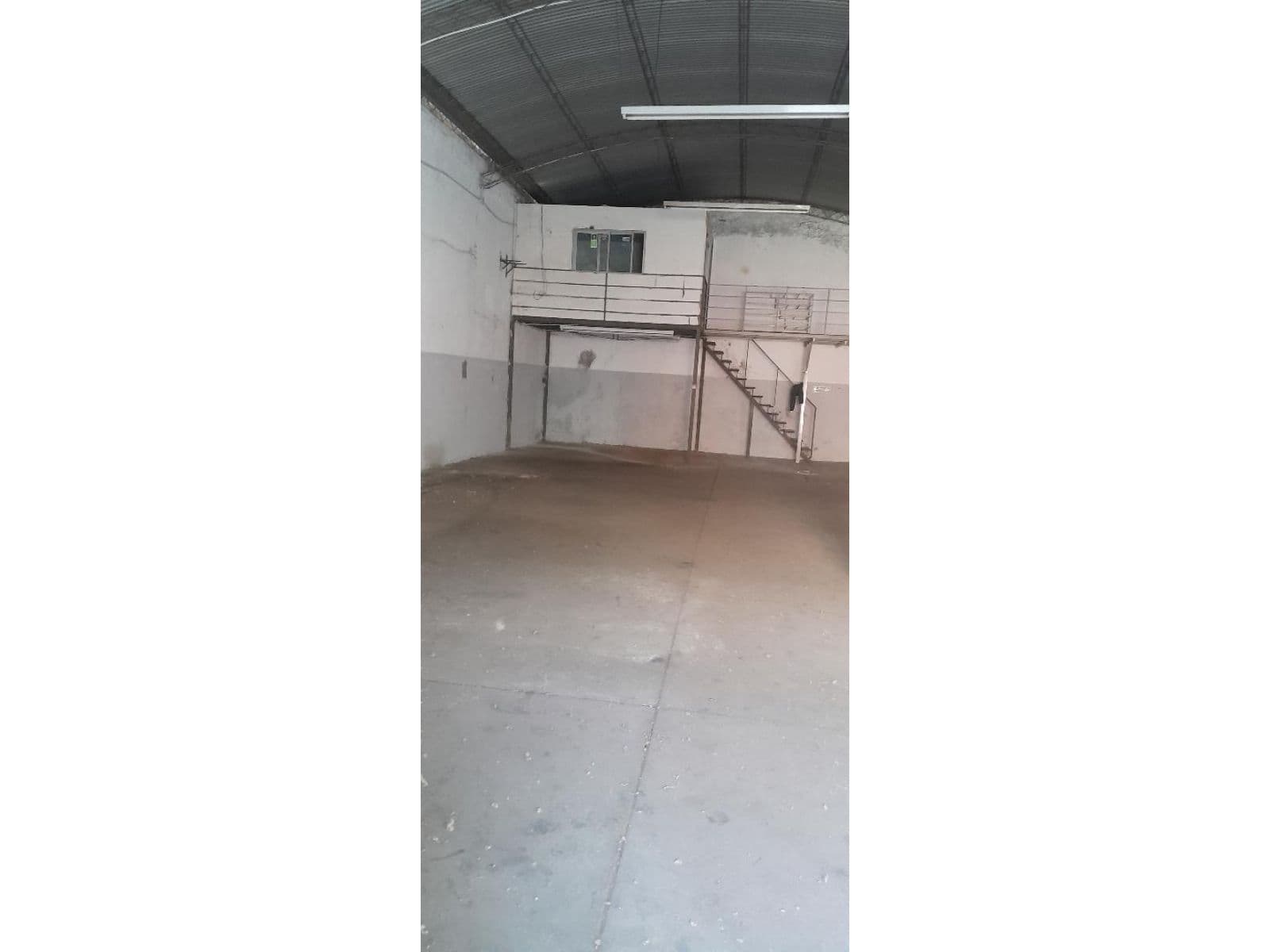 Galpón Gálvez 3150. 200 m2 Oportunidad — foto 2