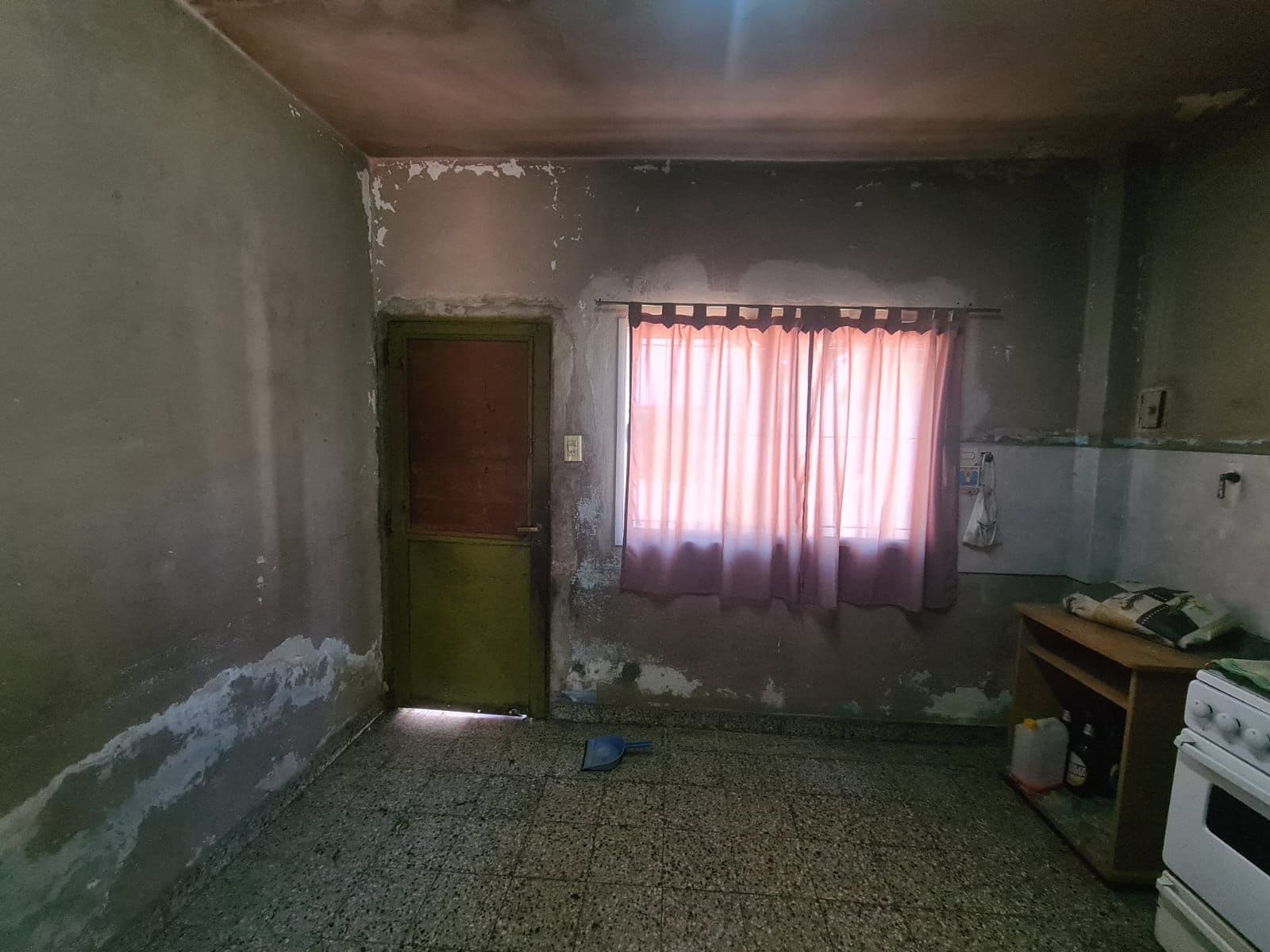 CASA A REFACCIONAR | CASTELAR NORTE | A CUADRAS DEL ACCESO OESTE — foto 8