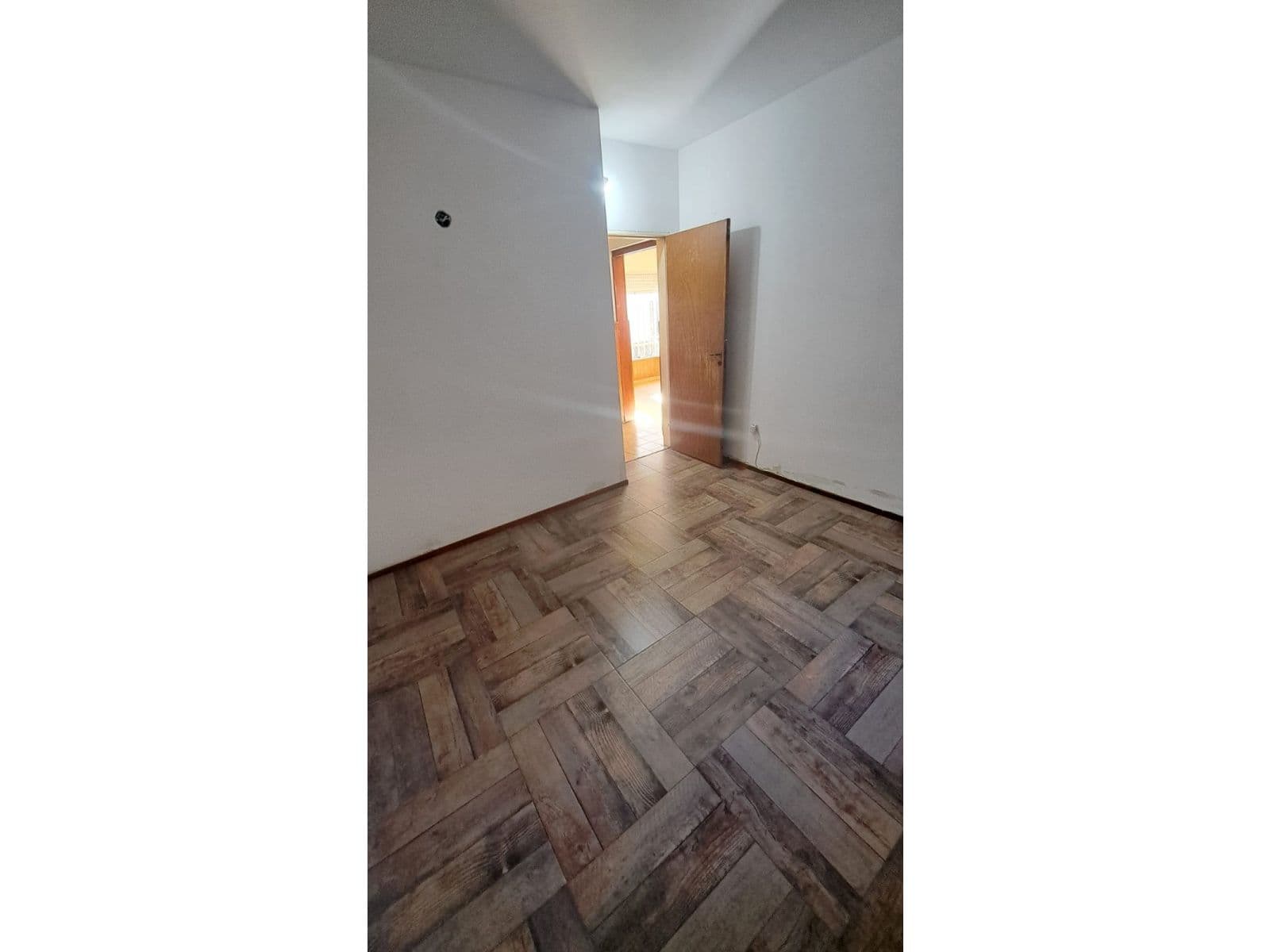 VENTA CASA DE PASILLO TRES DORMITORIOS Y COMODIN ZONA NORTE — foto 9