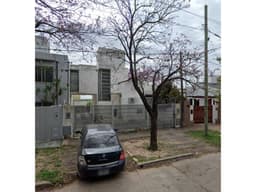 Dos propiedades sobre terreno de 800m2