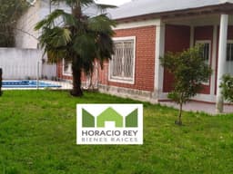 Propiedad ubicada en Barrio Los Pinos - Calle La Paz al 100