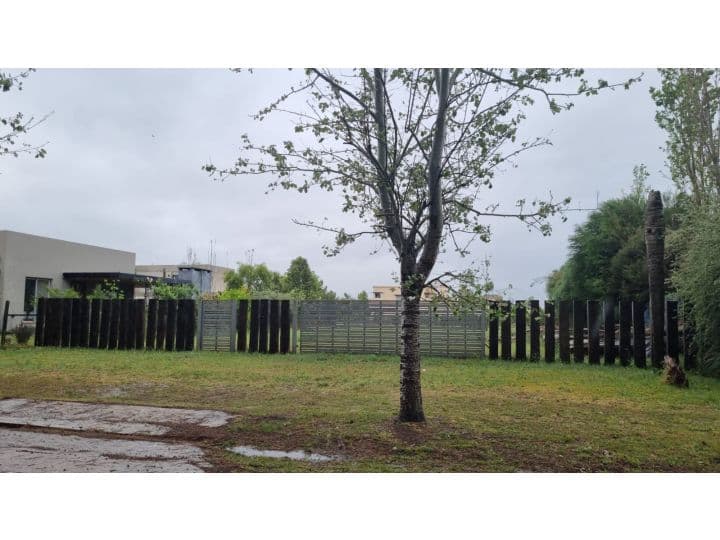 PUERTO ROLDAN - BARRIO CERRADO- LOTE 804 M2 — foto 1