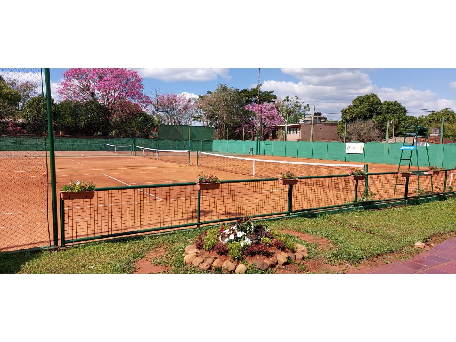Vendo o permuto Complejo Deportivo de tenis 2000 M2 — foto 3