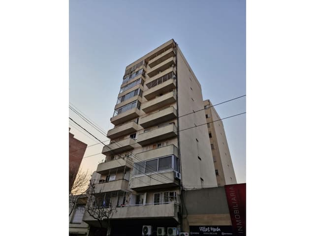 Mendoza al 3400 (Departamento 2 dormitorios C/Patio)