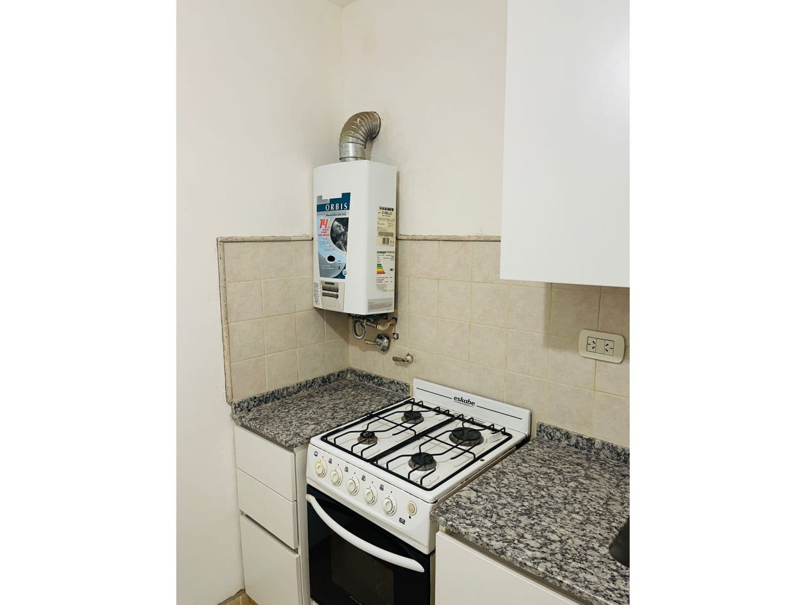 Departamento un dormitorio con Patio en alquiler - zona centro — foto 7