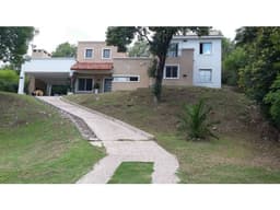 PROPIEDAD EN RIO CEBALLOS-Calle Lincoln 1180- B El Caracol