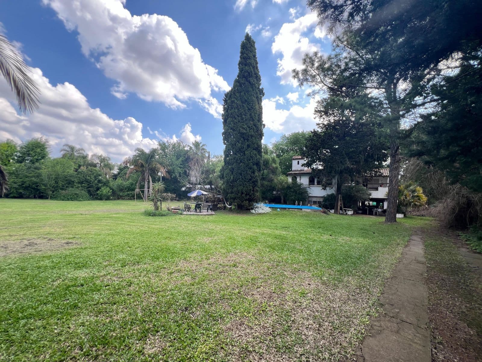 ROLDÁN- CASA ESTILO CAMPESTRE - 2400 m2 LOTE FORESTADO — foto 15