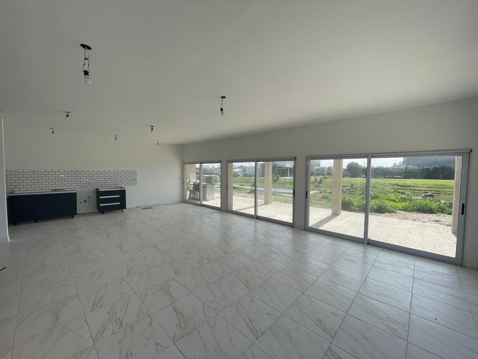 CASA EN ALQUILER LA ALAMEDA A ESTRENAR — foto 2